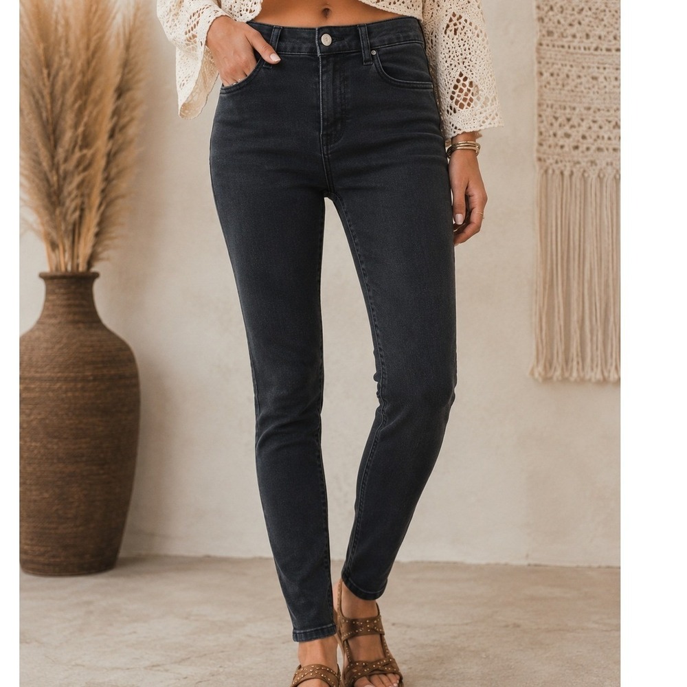J Brand Maria High Rise Skinny Jeans Seriously Black 4 Preppy work Womens Denim